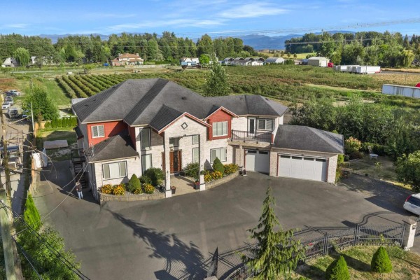 2338 Bradner Road, Abbotsford, BC, photo 2