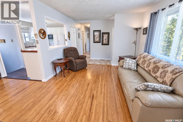 Storage - 2338 Mcdonald Avenue, Prince Albert, SK S6V2V6 Photo 4