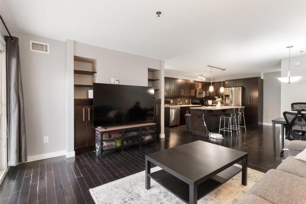 Eat in kitchen - 234 235 Bridgeland Drive, Winnipeg, MB R3Y1R7 Photo 3