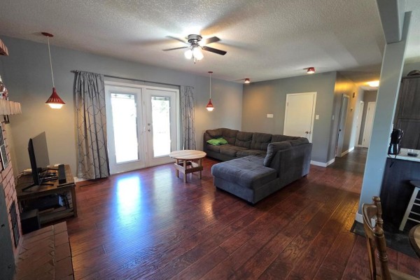 Dining room - 234 Churchill Avenue, Pilot Mound, MB R0G1P0 Photo 5