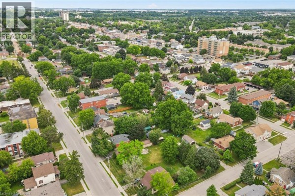 234 Montrose Street S, Cambridge, ON N3J2J2 Photo 4