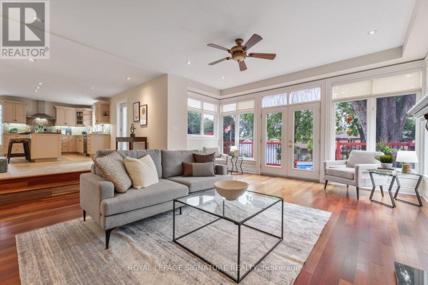 234 Rouge Hills Drive, Toronto, ON, photo 2