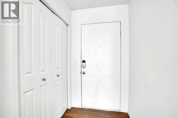 2pc Bathroom - 234 Taracove Place Ne, Calgary, AB T3J4T4 Photo 4