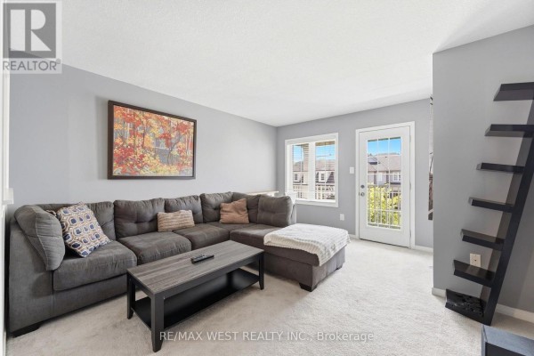 234 Voyager Pass, Hamilton, ON, photo 2