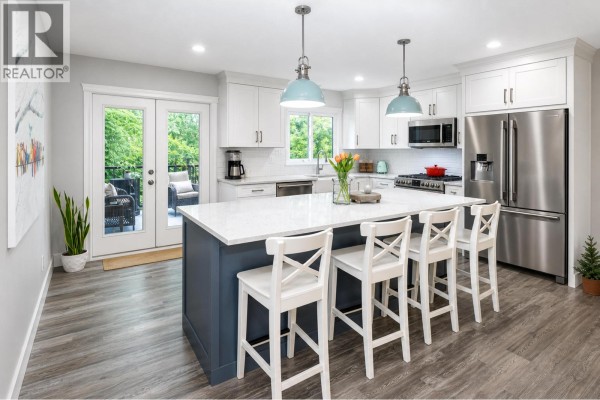 23415 Whippoorwill Avenue, Maple Ridge, BC V2X9L8 Photo 4