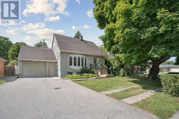 2343 Mountainside Drive, Burlington, ON, photo 2