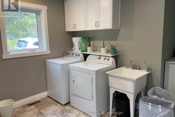 2345 Hwy 72, Sioux Lookout, ON P8T0A7 Photo 4