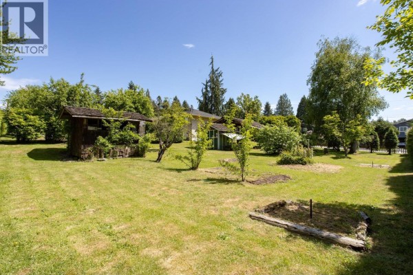 2349 Lobb Avenue, Port Coquitlam, BC V3C1M7 Photo 4