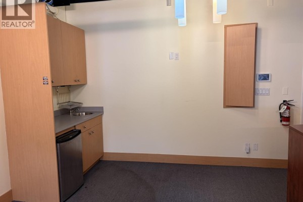 235 1000 Roosevelt Crescent, North Vancouver, BC V7P3R4 Photo 5