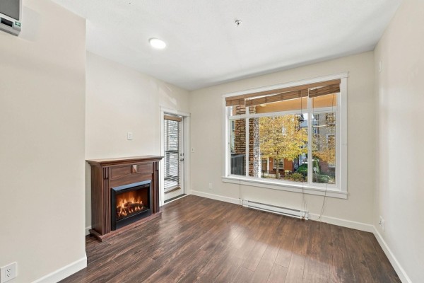235 8067 207 Street, Langley, BC V2Y0P1 Photo 3