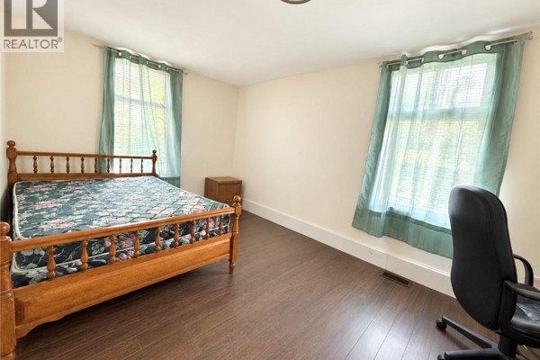 Bonus Room - 235 Broadway Avenue, Hamilton, ON L8S2W5 Photo 4