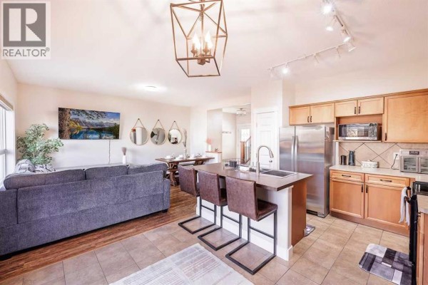 2pc Bathroom - 235 Cougar Plateau Way Sw, Calgary, AB T3H5S3 Photo 4