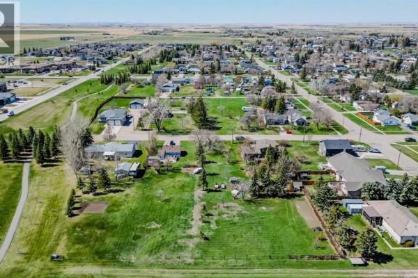 235 S 100 E, Raymond, AB T0K2S0 Photo 4