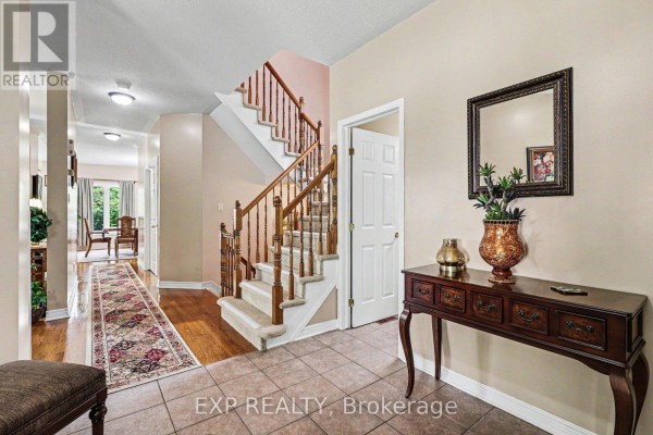 235 Station Boulevard, Ottawa, ON K1G6L8 Photo 4