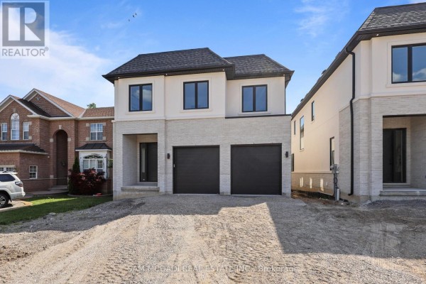 2350 Eighth Line, Oakville, ON, photo 2