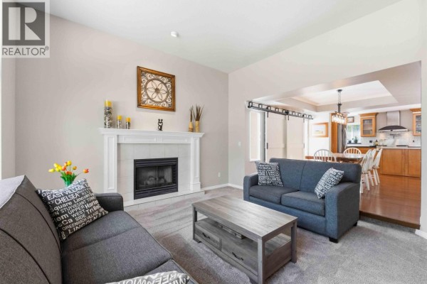 23500 109 Avenue, Maple Ridge, BC V2W1A8 Photo 4