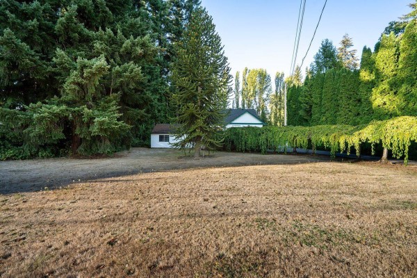 23523 47 Avenue, Langley, BC V2Z2S3 Photo 2