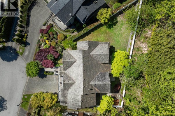 2353 Orchard Lane, West Vancouver, BC V7V4X6 Photo 4