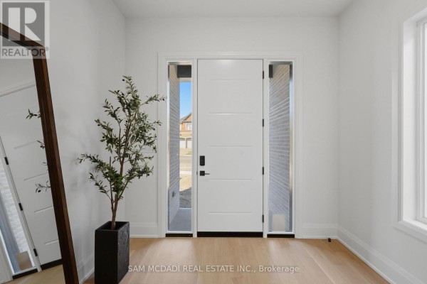 2354 Eighth Line, Oakville, ON, photo 3