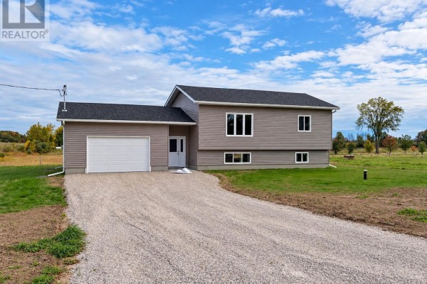 2354 Mclachlin Road, Beckwith