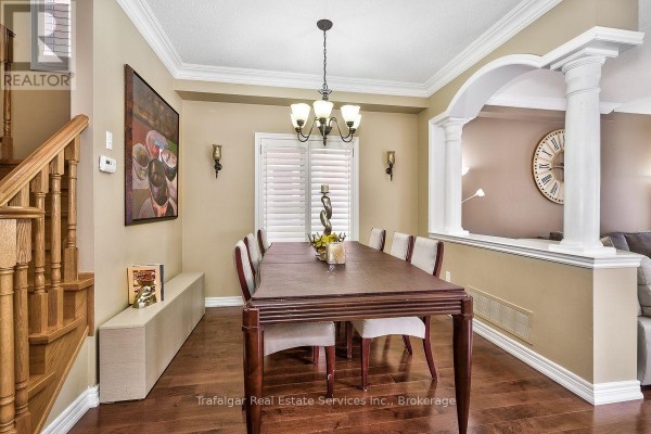 Family room - 2355 Hilda Drive, Oakville, ON L6H7M9 Photo 4