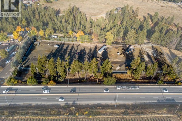 2355 Marshall Road, West Kelowna, BC, photo 2