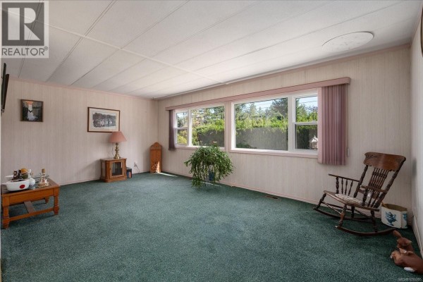 Bedroom - 2357 Barclay St, Nanaimo, BC V9T6H9 Photo 5