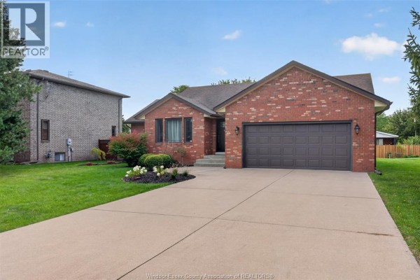 Office - 2357 Docherty Drive, Tecumseh, ON N8N4R1 Photo 2