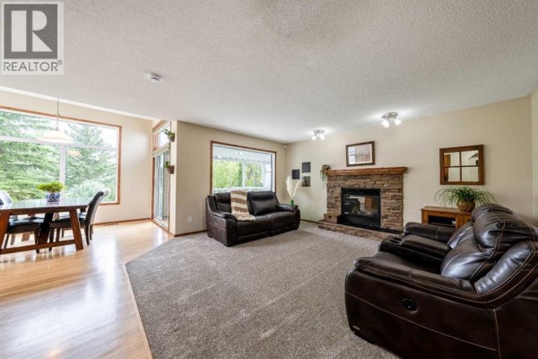 Laundry room - 2357 Fairways Circle Nw, Airdrie, AB T4B2W9 Photo 5