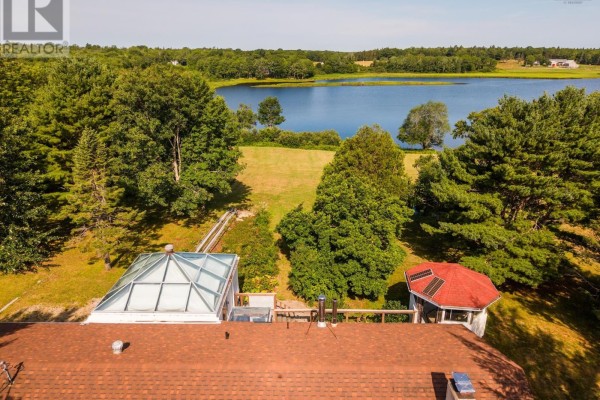 Storage - 2357 Highway 203 East Kemptville, East Kemptville, NS B5A5P5 Photo 3