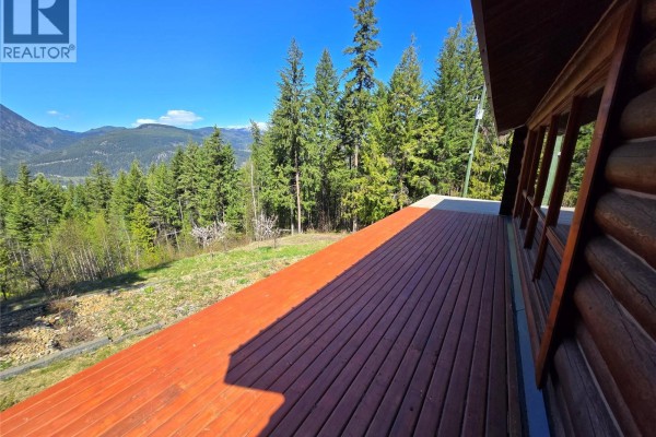 Utility room - 2358 Dunn Lake Road, Clearwater, BC V0E1N0 Photo 4