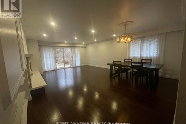2358 Thorn Lodge Drive, Mississauga, ON L5K1K5 Photo 5