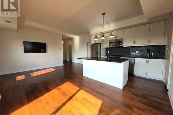 236 - 3170 Erin Mills Parkway, Mississauga, ON, photo 3