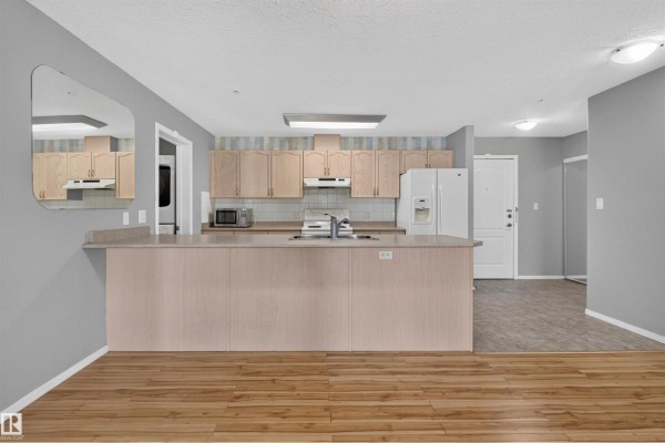 Bedroom 2 - #236 592 Hooke Rd Nw, Edmonton, AB T5A5H2 Photo 5