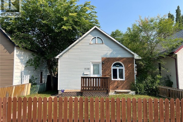 236 9th Street E, Prince Albert