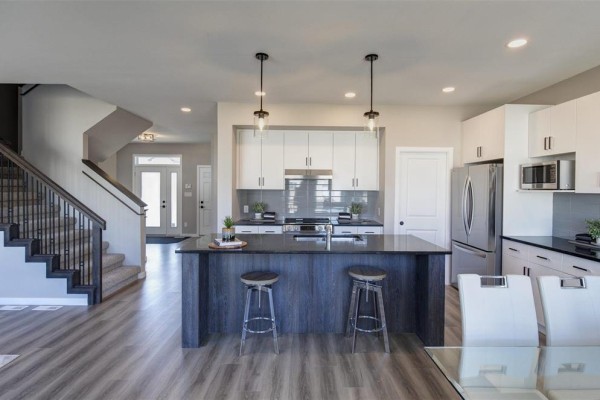Kitchen - 236 Blossom Way, West St Paul, MB R4A0H4 Photo 4