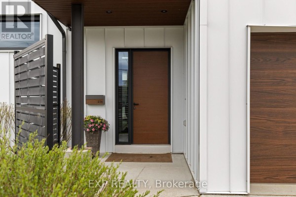 236 Cox Mill Road, Barrie, ON, photo 3