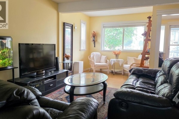 236 Lebleu Street, Coquitlam, BC V3K4L6 Photo 4