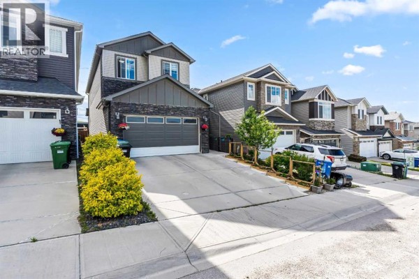 Family room - 236 Nolanhurst Crescent Nw, Calgary, AB T3R0Z4 Photo 2