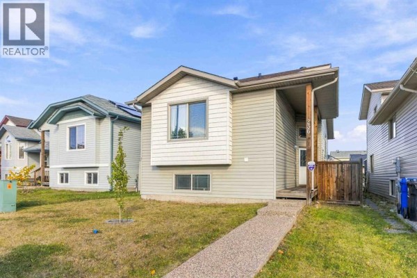 236 Paris Crescent, Fort Mcmurray