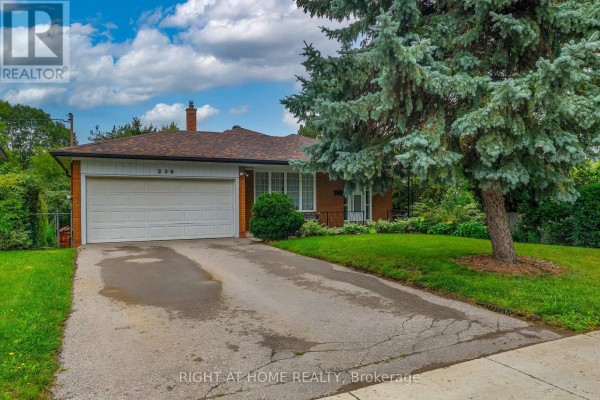 236 Shaughnessy Boulevard, Toronto, ON, photo 2