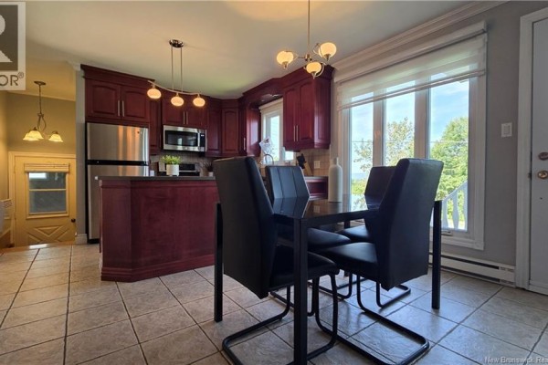 Living room - 236 St-louis Street, Atholville, NB E3N4B6 Photo 5