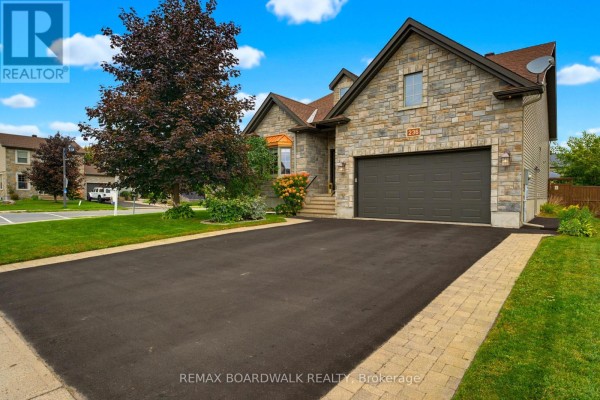 236 Sterling Avenue, Clarence Rockland, ON K4K0G8 Photo 2