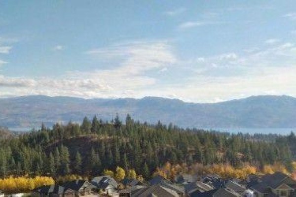2361 Big Sky Drive, West Kelowna, BC V4T3M2 Photo 2