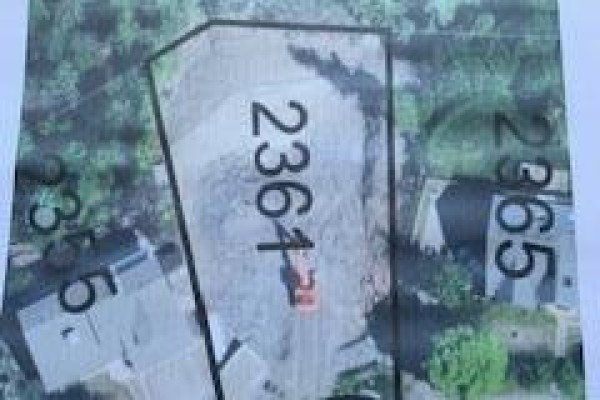 2361 Mount Tuam Crescent, Sorrento, BC V0E2W2 Photo 4