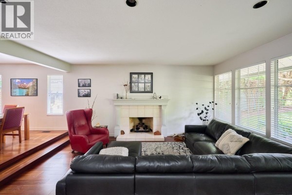 23635 108 Loop, Maple Ridge, BC V2W1B2 Photo 4