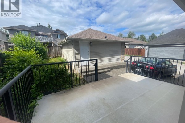 23647 112a Avenue, Maple Ridge, BC V2W0C8 Photo 3