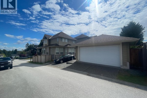 23647 112a Avenue, Maple Ridge, BC V2W0C8 Photo 4