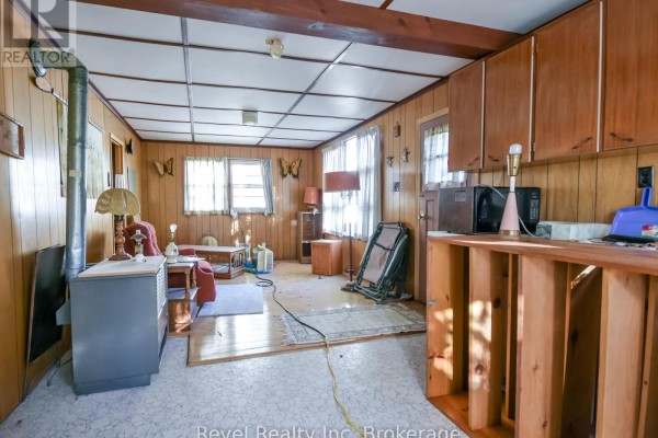 2366 Tall Tree Lane, Innisfil, ON L9S3X5 Photo 5