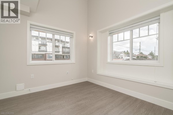2368 E 34th Avenue, Vancouver, BC V5R2S6 Photo 5